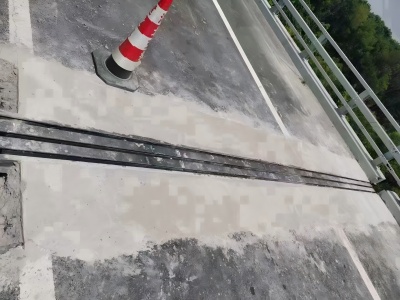 波密伸缩缝更换后浇筑材料快速结构修补料速砼的产品特点及施工流程​